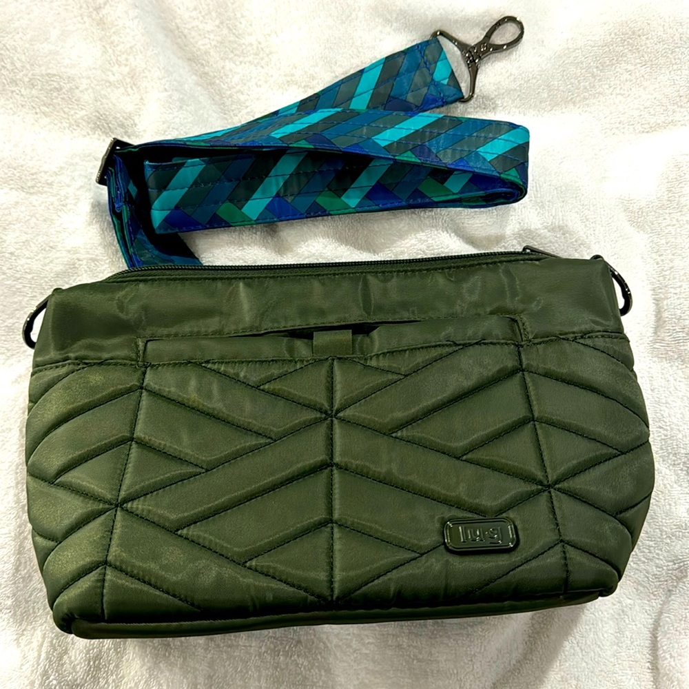 NWOT Lug Flare in Olive Green